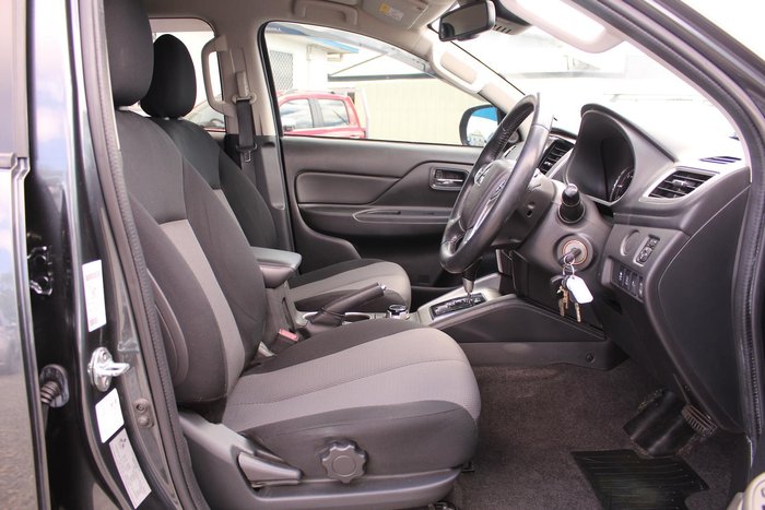 2020 Mitsubishi Triton GLX-R