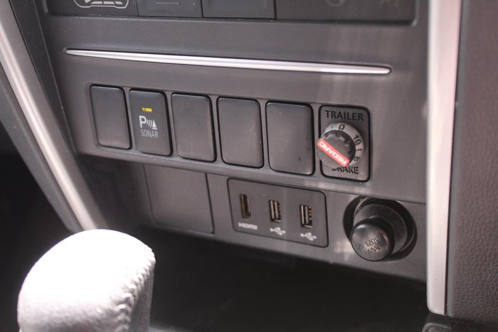 2020 Mitsubishi Triton GLX-R