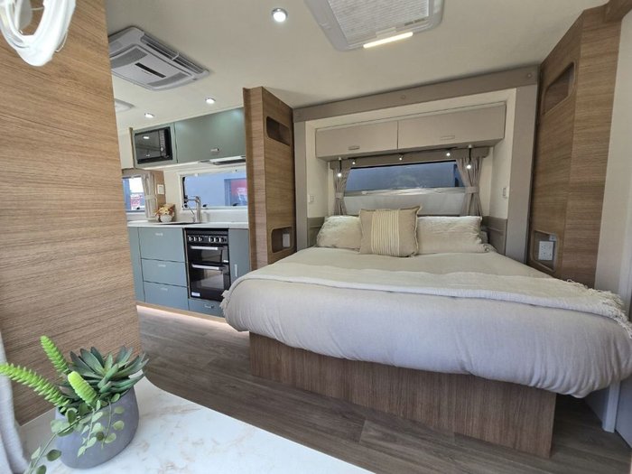 2025 JAYCO SILVERLINE 21.65-3.SL-MY25