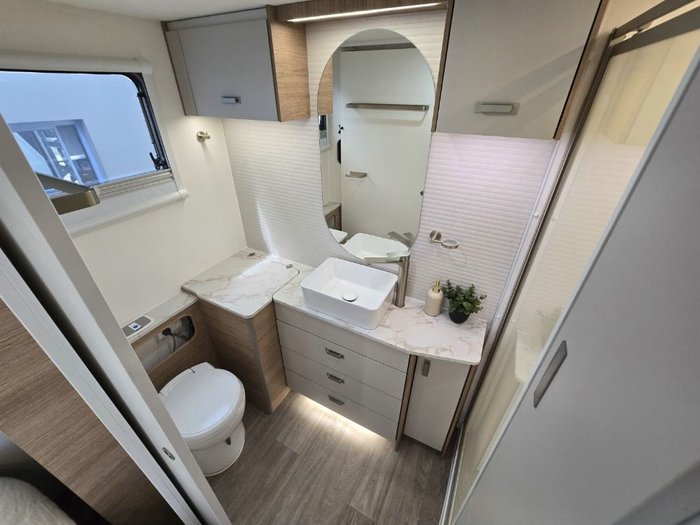 2025 JAYCO SILVERLINE 21.65-3.SL-MY25