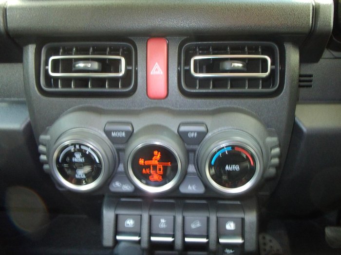 2025 Suzuki Jimny GLX