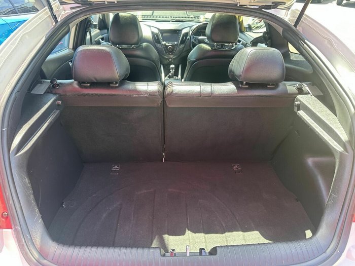 2014 Hyundai Veloster SR Turbo