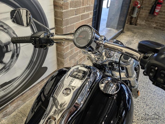 2025 Harley-Davidson Breakout 117 (FXBR) Softail Black