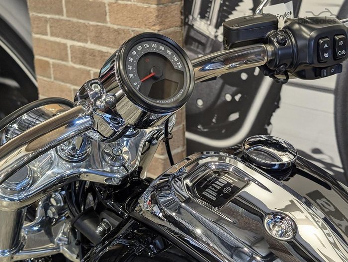 2025 Harley-Davidson Breakout 117 (FXBR) Softail Black