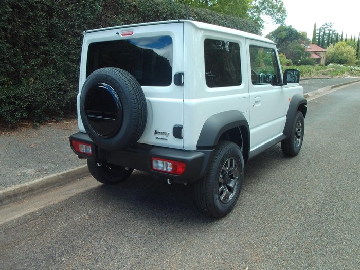 2025 Suzuki Jimny GLX