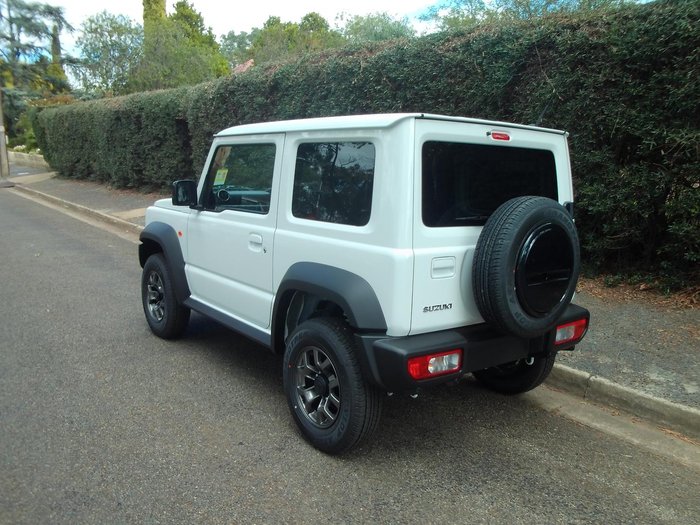 2025 Suzuki Jimny GLX