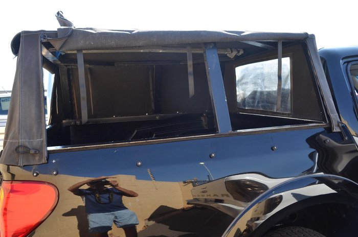 2012 Mitsubishi Triton GL-R