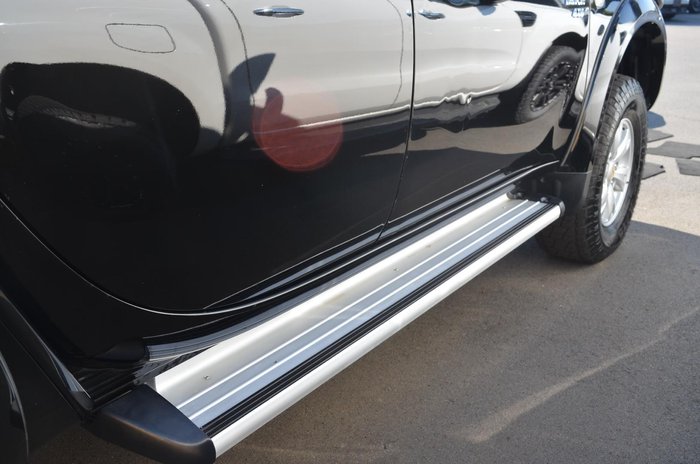 2012 Mitsubishi Triton GL-R