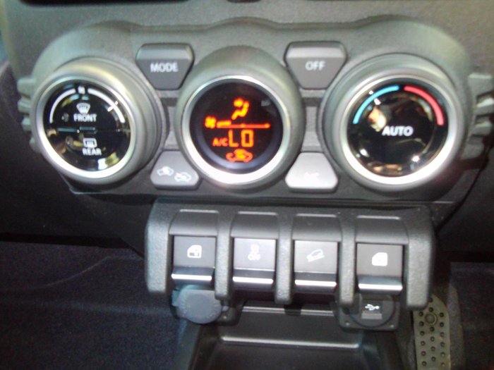 2025 Suzuki Jimny GLX