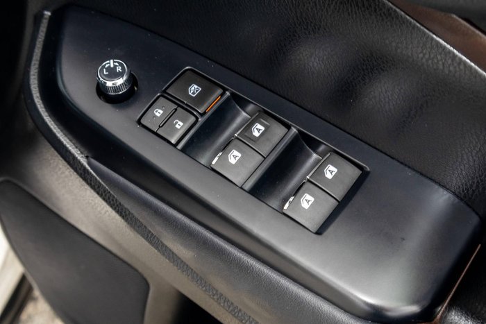 2014 Toyota Kluger Grande