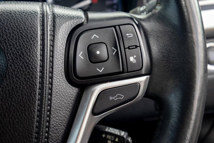 2014 Toyota Kluger Grande