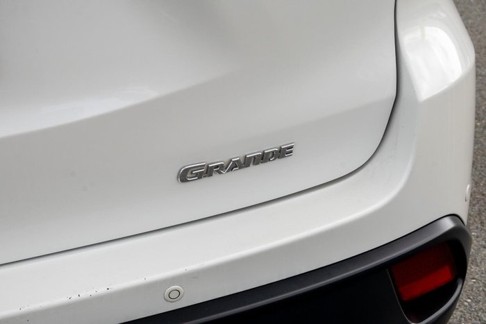 2014 Toyota Kluger Grande