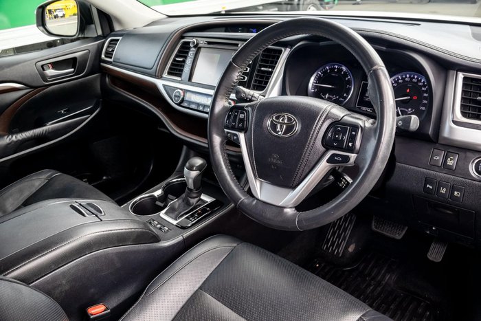 2014 Toyota Kluger Grande