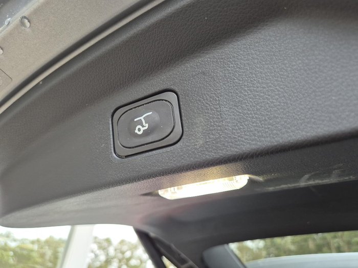 2025 Ford Everest Trend