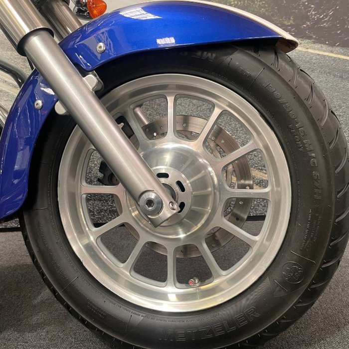 2012 Triumph AMERICA Blue