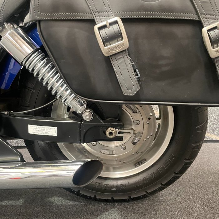 2012 Triumph AMERICA Blue