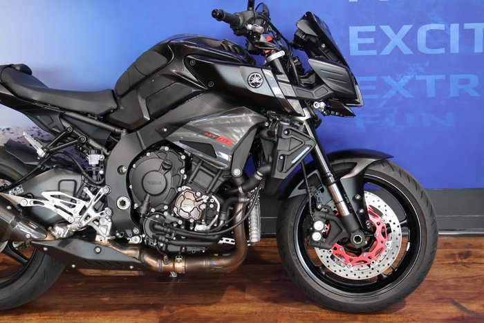 2016 Yamaha MT-10 Black