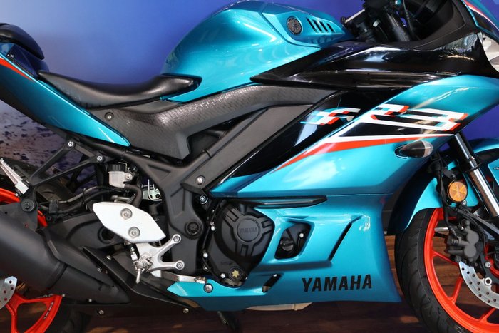 2021 Yamaha YZF-R3 Teal