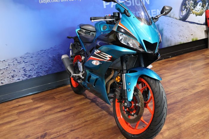 2021 Yamaha YZF-R3 Teal