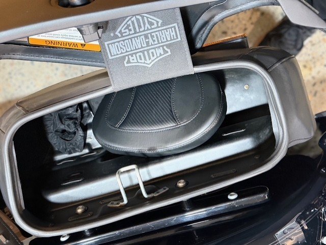 2022 HARLEY-DAVIDSON FLHCS HERITAGE CLASSIC 114