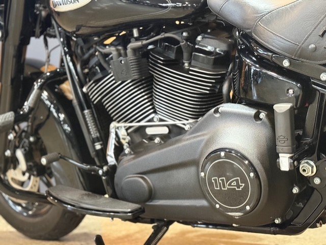 2022 HARLEY-DAVIDSON FLHCS HERITAGE CLASSIC 114