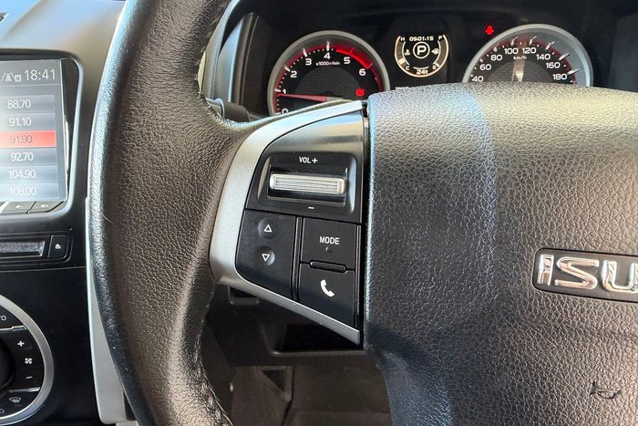 2016 Isuzu D-MAX LS-U