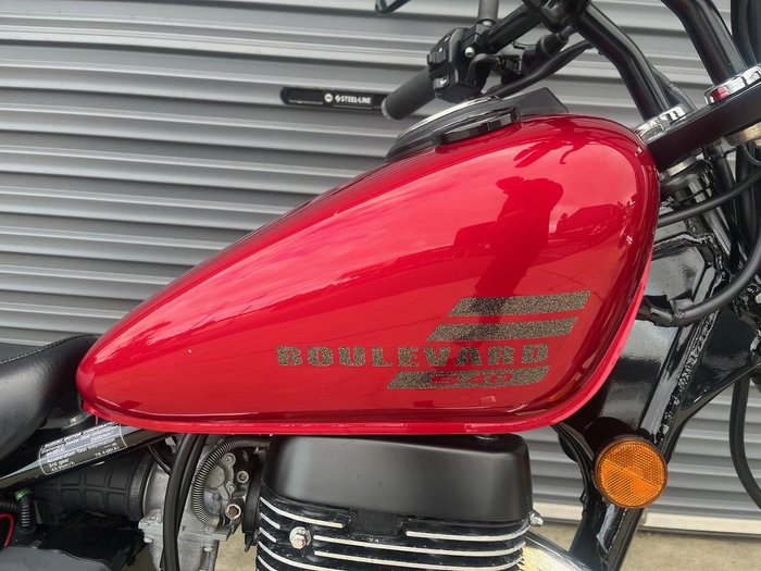 2020 Suzuki Boulevard S40 (LS650) Boulevard Red