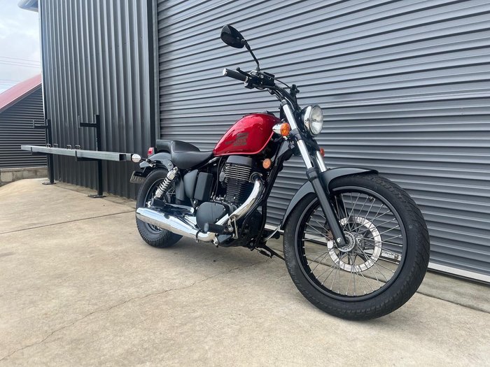 2020 Suzuki Boulevard S40 (LS650)