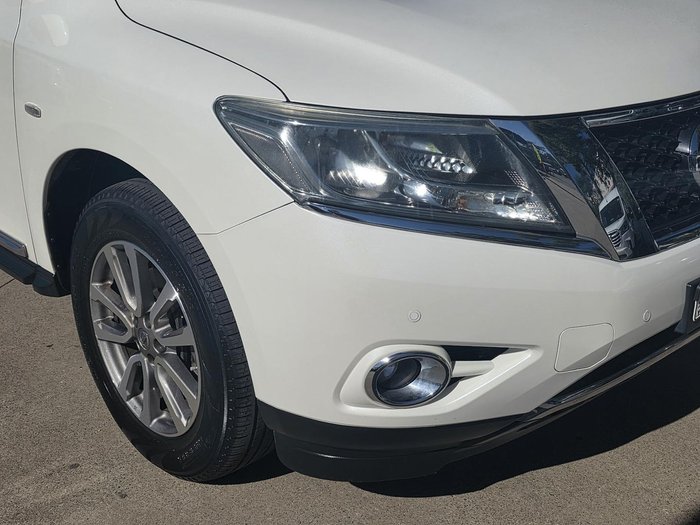 2015 Nissan Pathfinder ST-L