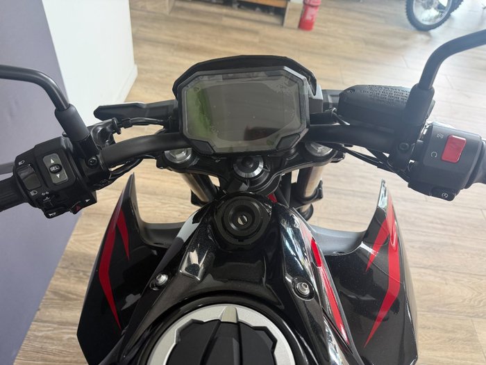 2025 Kawasaki Z650L (LAMS) Black