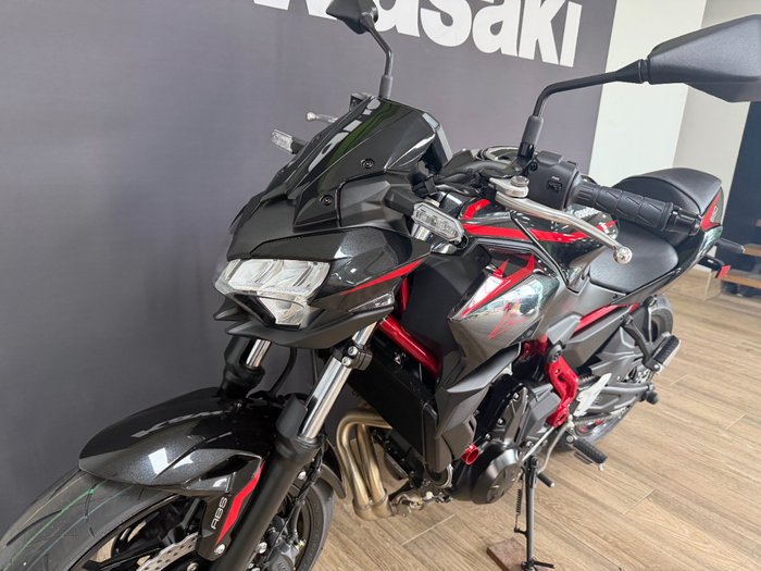 2025 Kawasaki Z650L (LAMS) Black