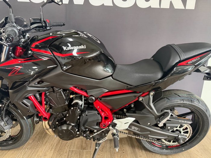 2025 Kawasaki Z650L (LAMS) Black