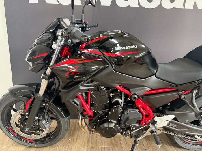 2025 Kawasaki Z650L (LAMS) Black