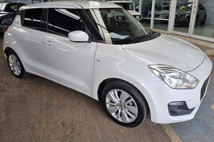 2019 Suzuki Swift GL Navigator AZ Pure White