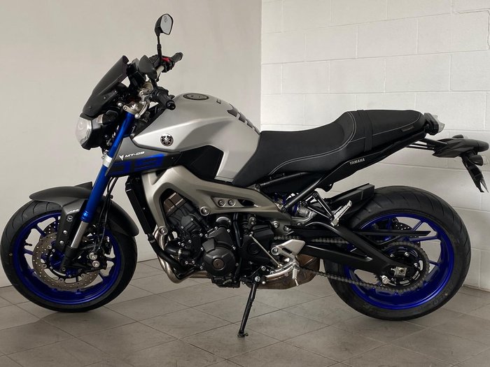2014 Yamaha MT-09 MT Silver