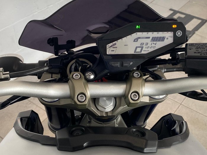 2014 Yamaha MT-09 MT Silver