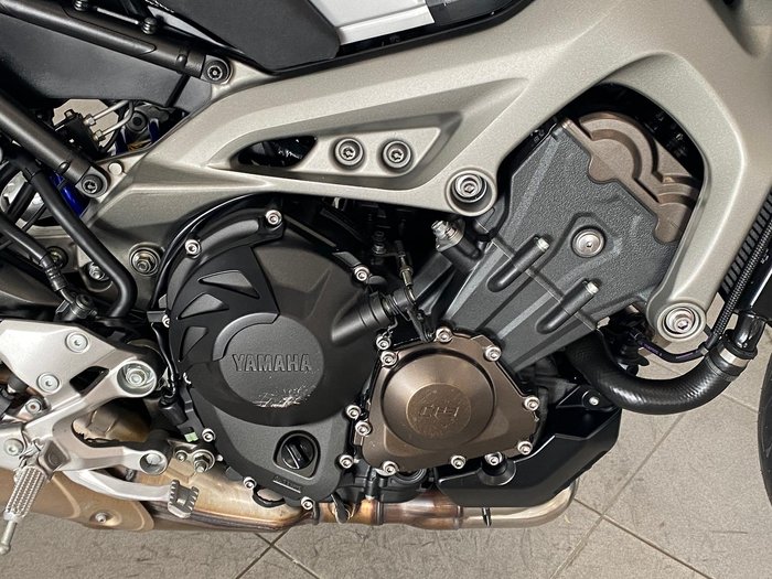 2014 Yamaha MT-09 MT Silver