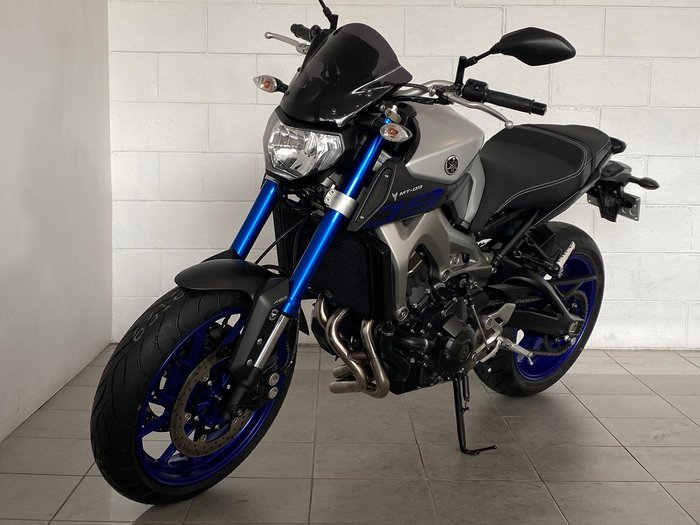 2014 Yamaha MT-09 MT Silver
