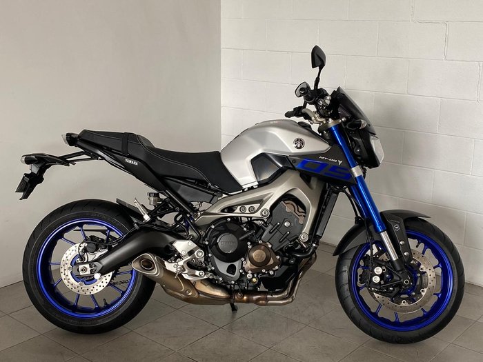 2014 Yamaha MT-09 MT Silver