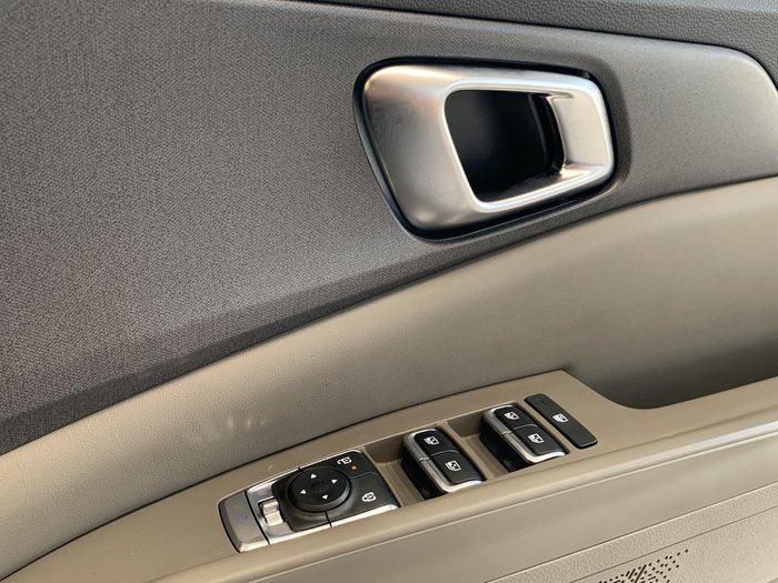 2025 Kia Carnival Sport+