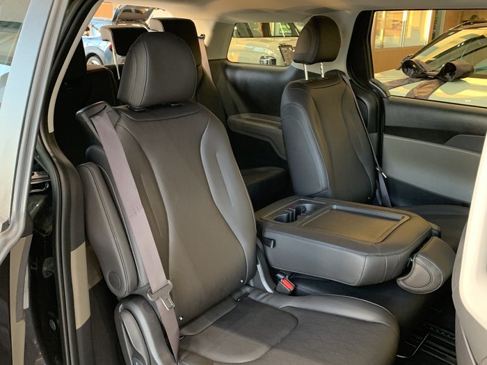 2025 Kia Carnival Sport+