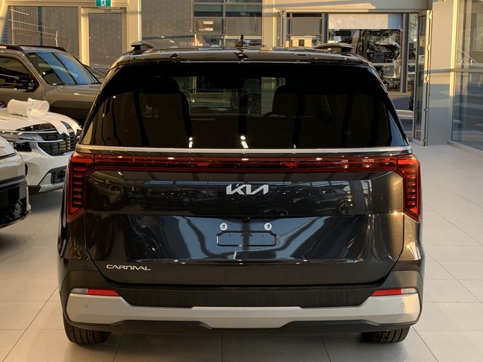 2025 Kia Carnival Sport+