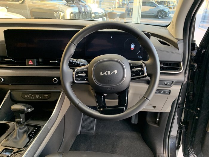 2025 Kia Carnival Sport+