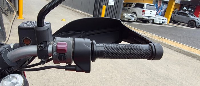 2013 DUCATI HYPERSTRADA RED