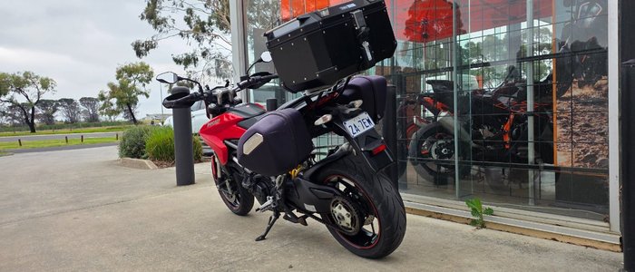 2013 DUCATI HYPERSTRADA RED