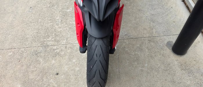2013 DUCATI HYPERSTRADA RED