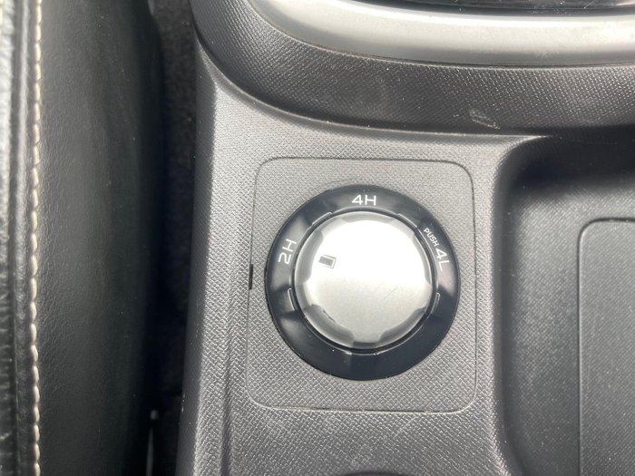 2017 Isuzu MU-X LS-T