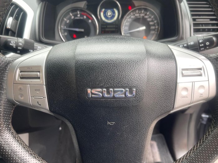 2017 Isuzu MU-X LS-T