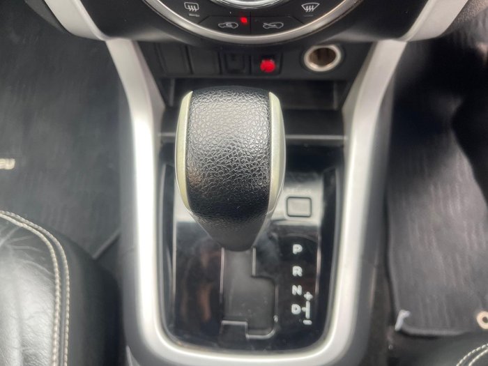 2017 Isuzu MU-X LS-T