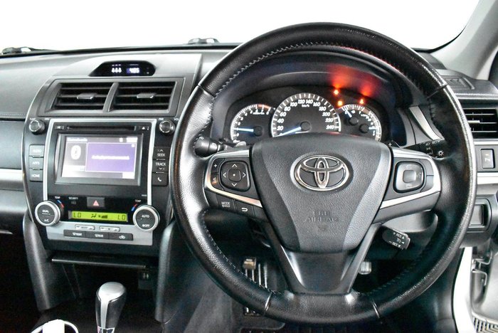 2016 Toyota Camry Atara S